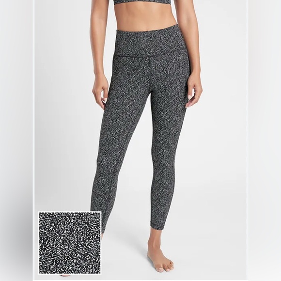 Athleta Pants - Athleta Ultimate Stash Textured 7/8 Tight